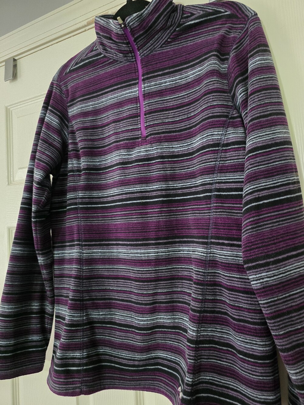 Eddie Bauer Womens Purple  1/4 Fleece Long Sleeve Striped Top Size Large Outdoor